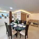 Apartamento amplio cerca al Centro Histórico y Getsemaní