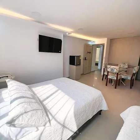 Amplio Cerca Al Centro Histórico Y Getsemaní Apartamento