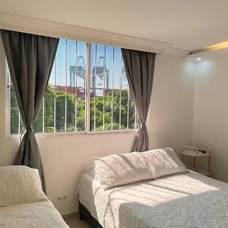Amplio Cerca Al Centro Histórico Y Getsemaní Apartamento Cartagena